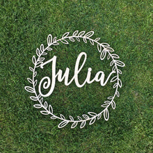 Load image into Gallery viewer, Personalized Circle Wreath Name Sign
