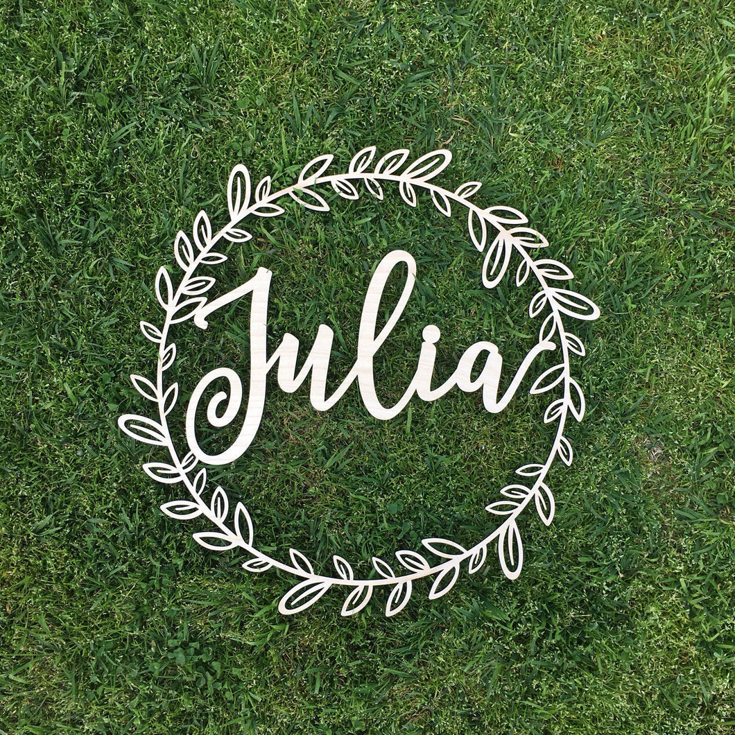 Personalized Circle Wreath Name Sign