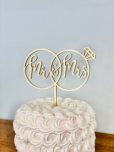 Mr & Mrs Rings Cake Topper, 6"W